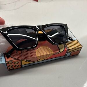 Black Cat-Eye Sunglasses